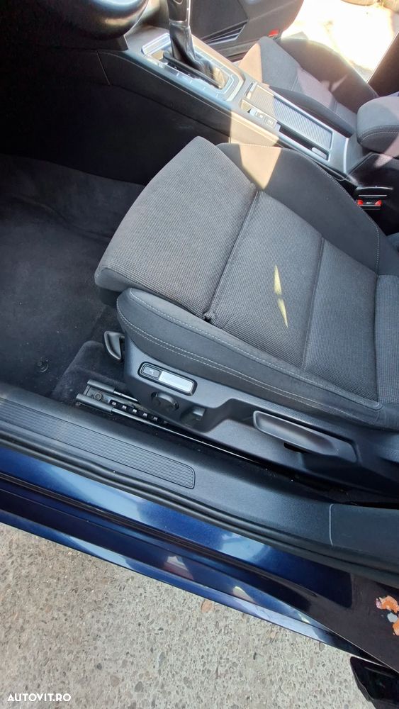 Volkswagen Passat Variant 2.0 TDI DSG Highline - 10