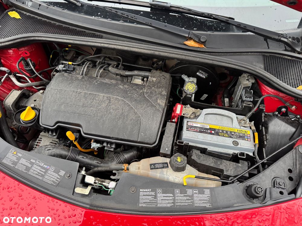 Renault Clio - 25