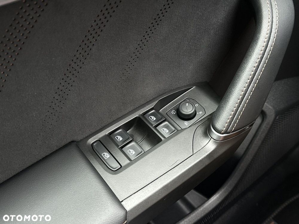 Cupra Formentor 2.0 TSI 4Drive VZ Tribe Edition DSG - 17
