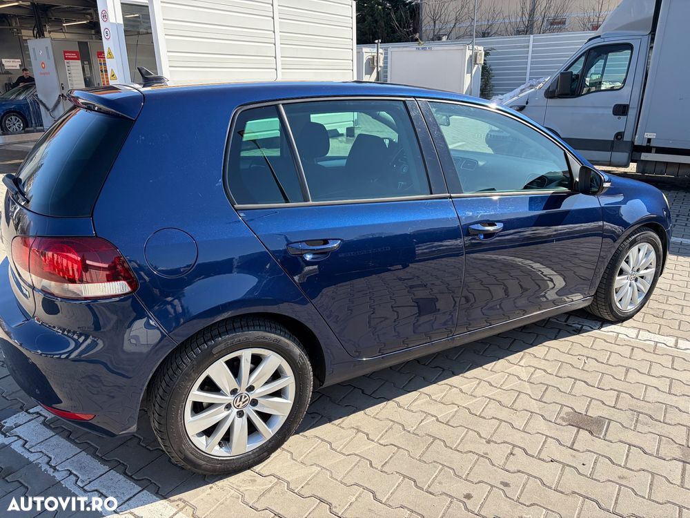 Volkswagen Golf 2.0 TDI Comfortline - 4