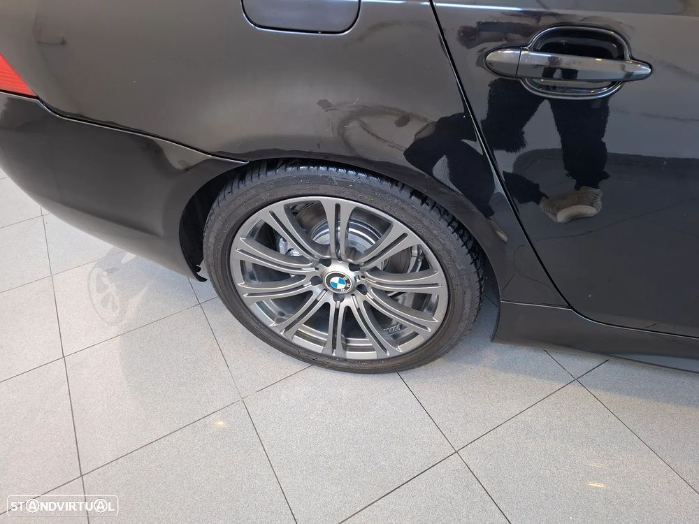 BMW 520 Gran Turismo - 14