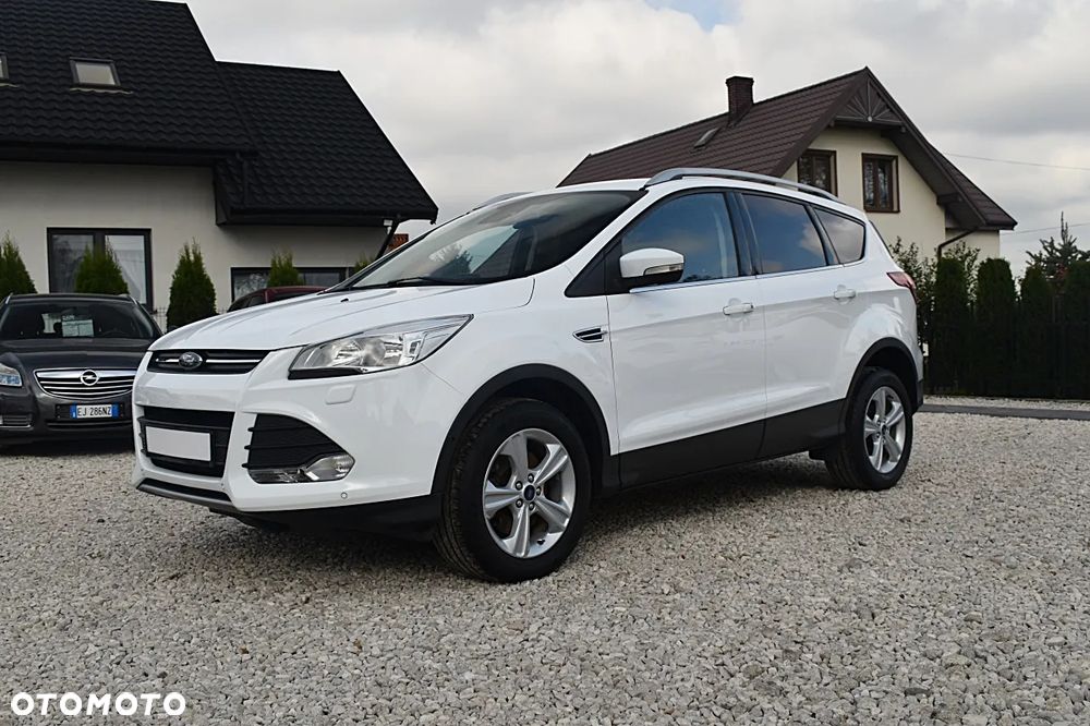 Ford Kuga 2.0 TDCi 2x4 SYNC - 4