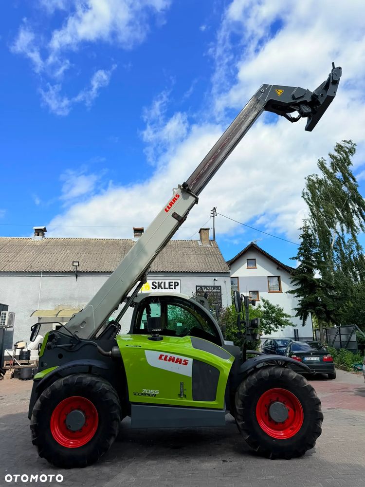 Claas Scorpion 7055 Varipower - 5