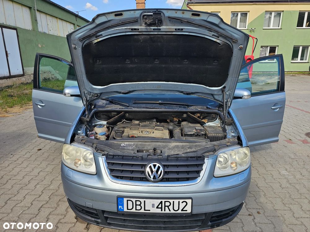 Volkswagen Touran 1.4 TSI Trendline - 18