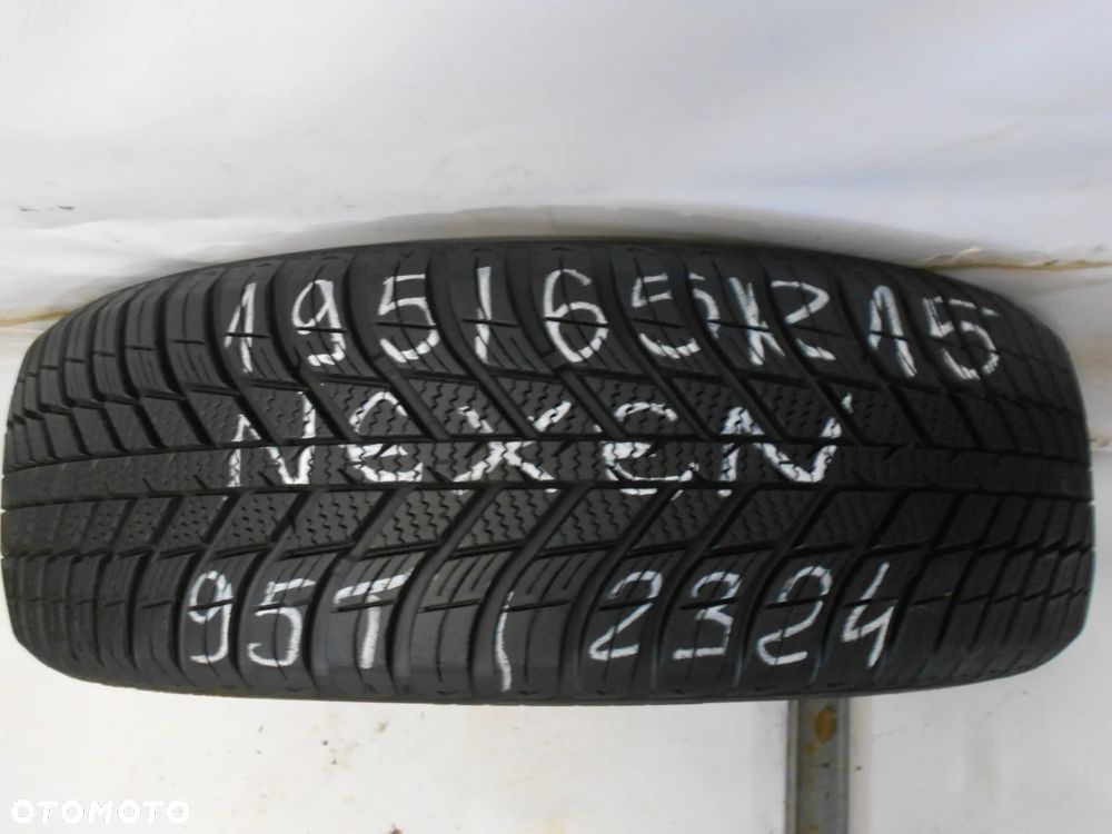 OPONA POJEDYNKA 195/65R15 NEXENNBLUE 4 SEASON DOT 2324 8MM - 1