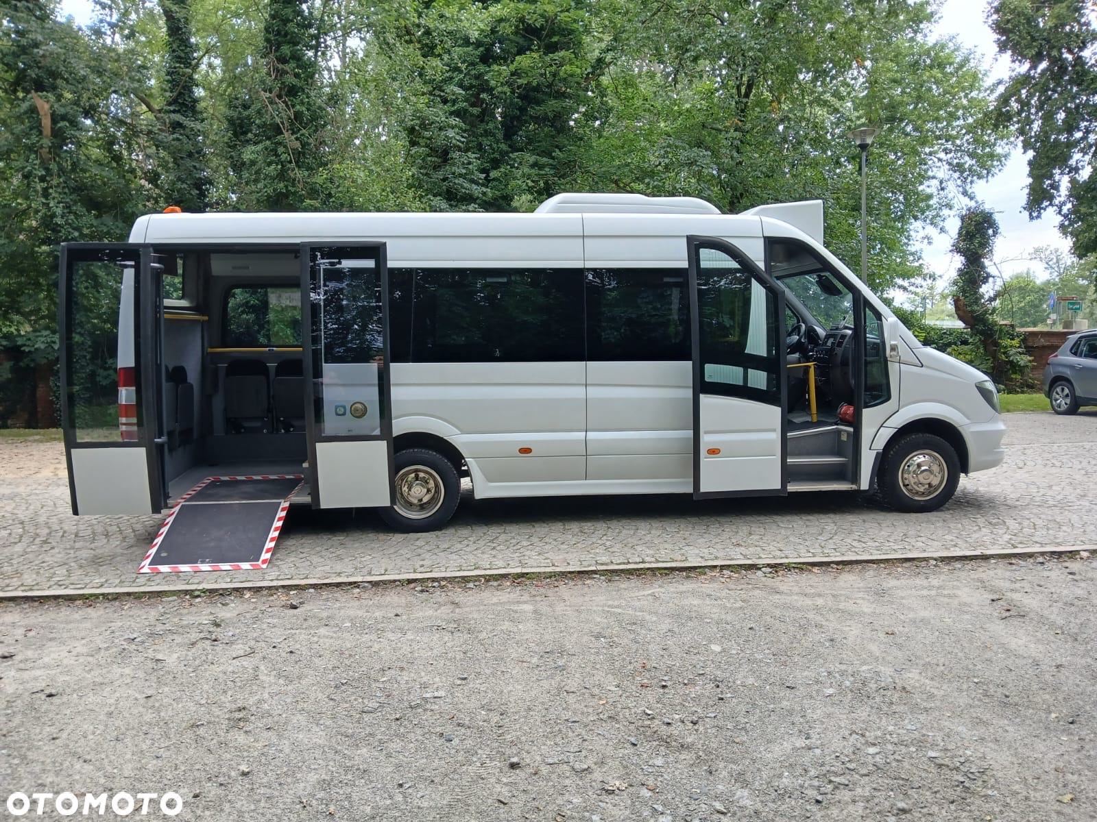 Mercedes-Benz City 519 - 6