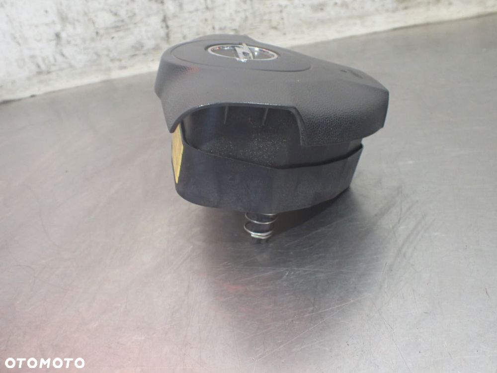 PODUSZKA KIEROWCY OPEL ZAFIRA B 13111348 - 3