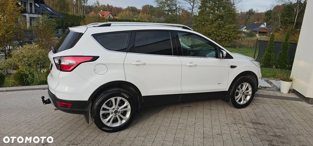 Ford Kuga 2.0 TDCi 4WD Titanium - 17