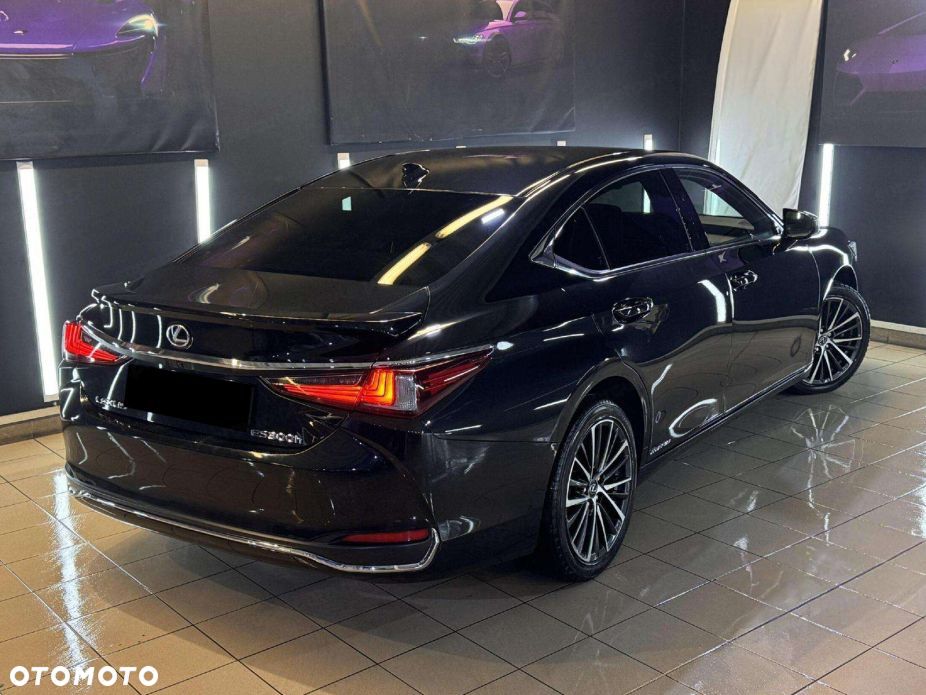 Lexus ES 300h Prestige - 3