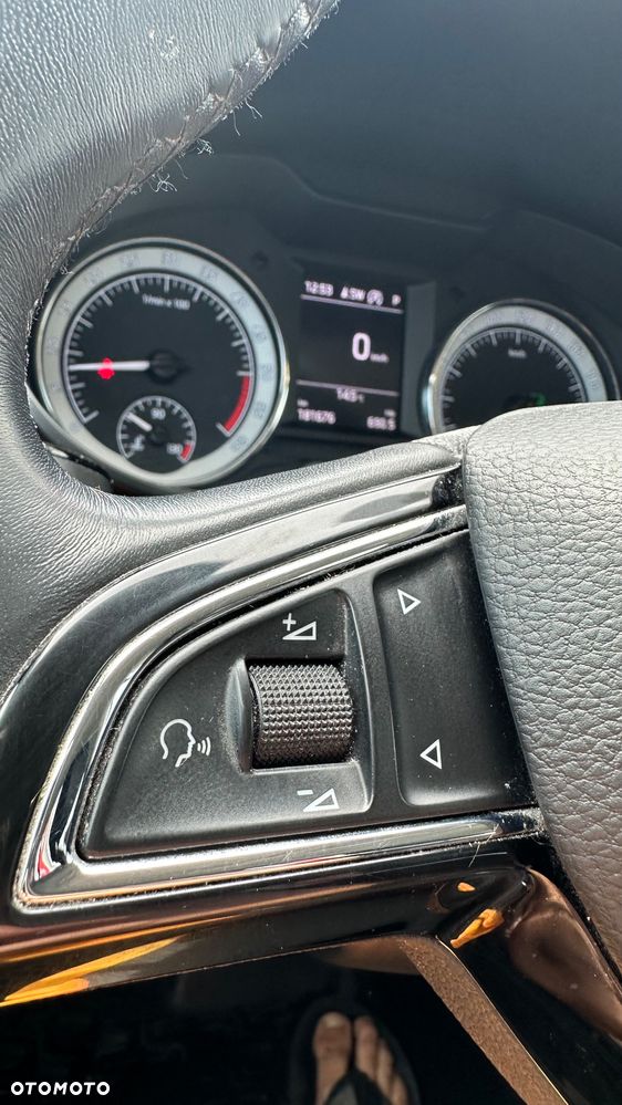 Skoda Octavia 2.0 TDI Style DSG - 17