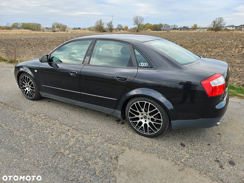 Audi A4 Limousine 2 - 15