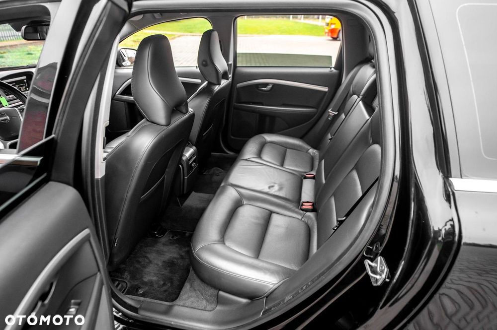 Volvo V70 T6 AWD Geartronic Momentum - 20