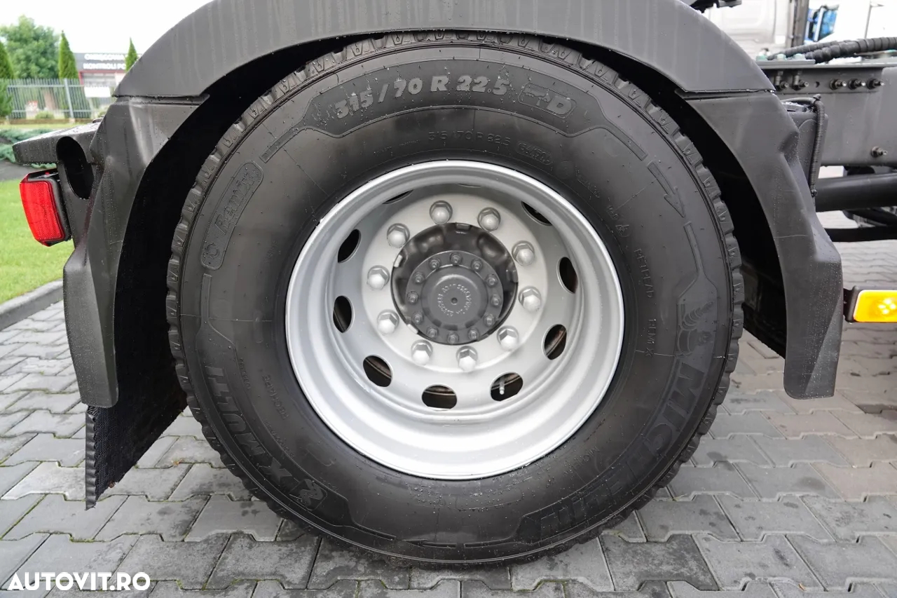 Renault T 430 / CABĂ JUSĂ / HIDRAULICĂ DE BASCULARE / GREUTATE: 6.700 KG / 250.000 km. - 21