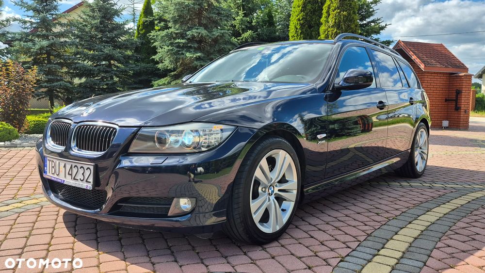 BMW Seria 3 320d xDrive - 26
