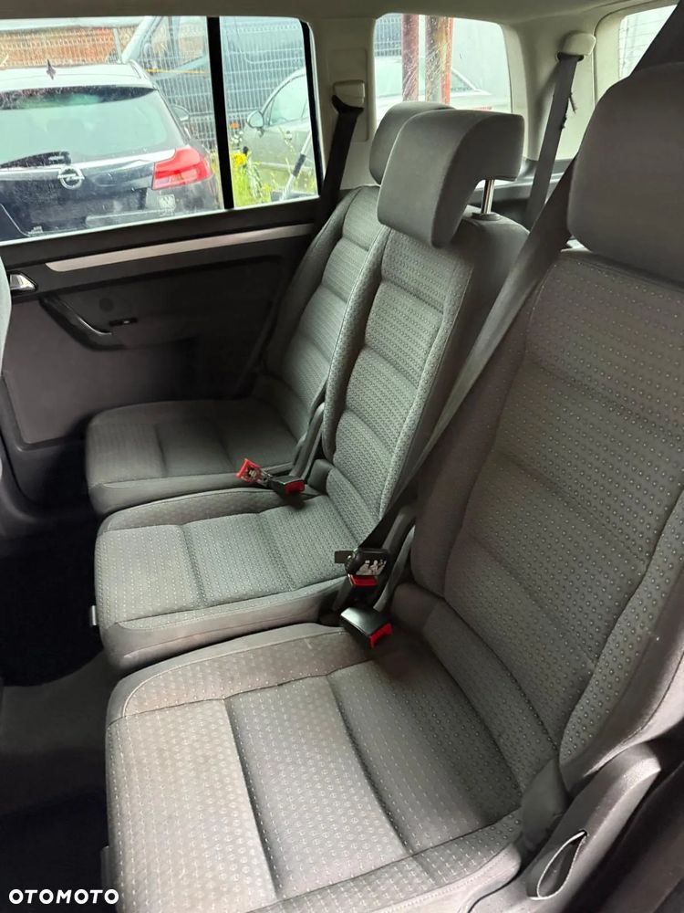 Volkswagen Touran 1.9 TDI - 9
