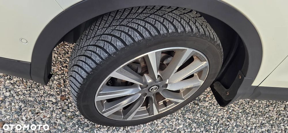 Nissan Qashqai 1.2 DIG-T Tekna+ - 26