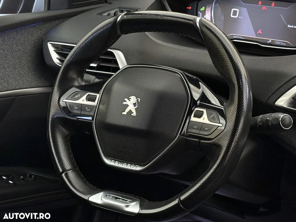 Peugeot 3008 - 16