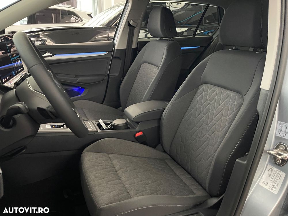 Volkswagen Golf 1.5 eTSI DSG MHEV Life - 12