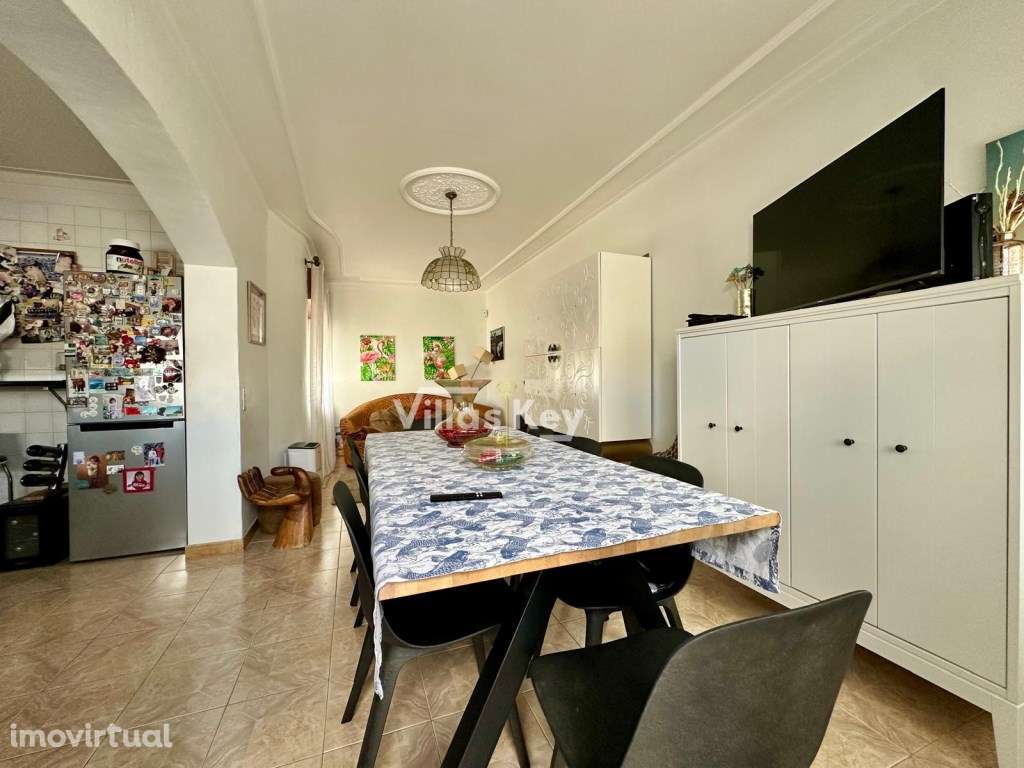 Moradia com Grande Potencial em Zona Prestigiada de Portimão - 3 Pi... - Grande imagem: 5/26