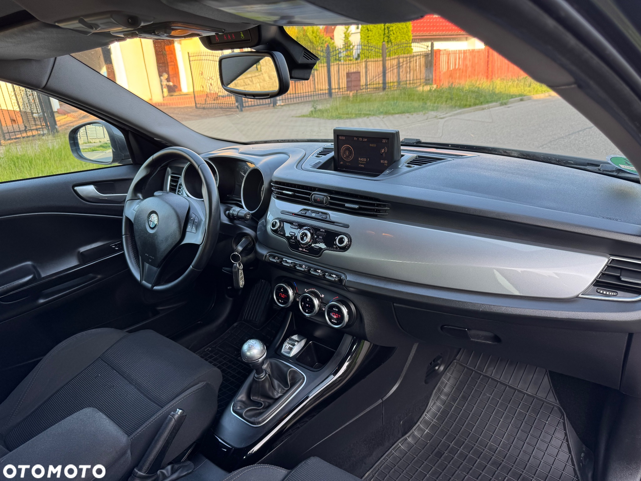 Alfa Romeo Giulietta - 33
