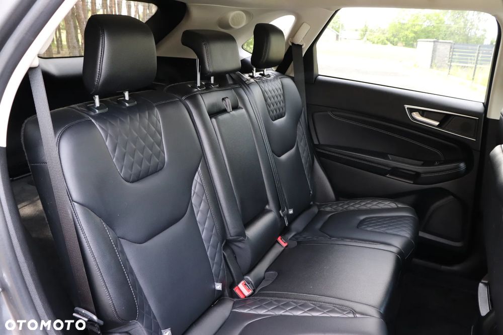 Ford Edge - 16