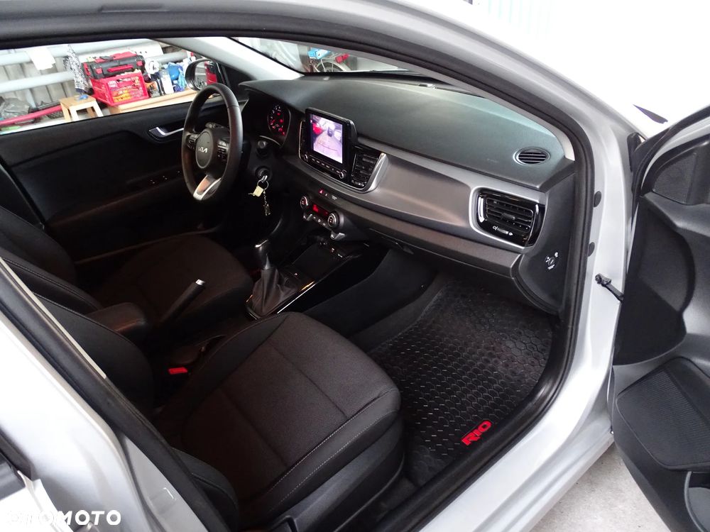 Kia Rio 1.0 T-GDI L - 24