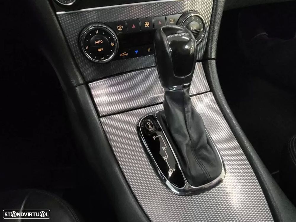 Mercedes-Benz CLK 200 K Avantgarde Aut. - 27