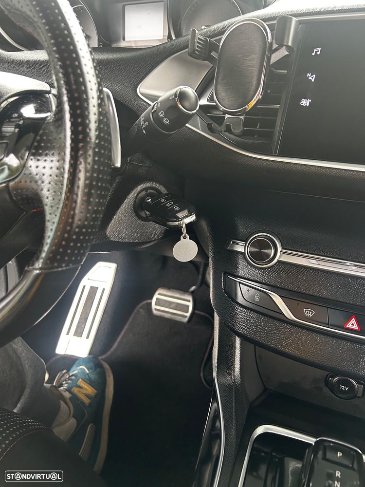 Peugeot 308 SW 1.5 BlueHDi GT Line EAT8 - 14