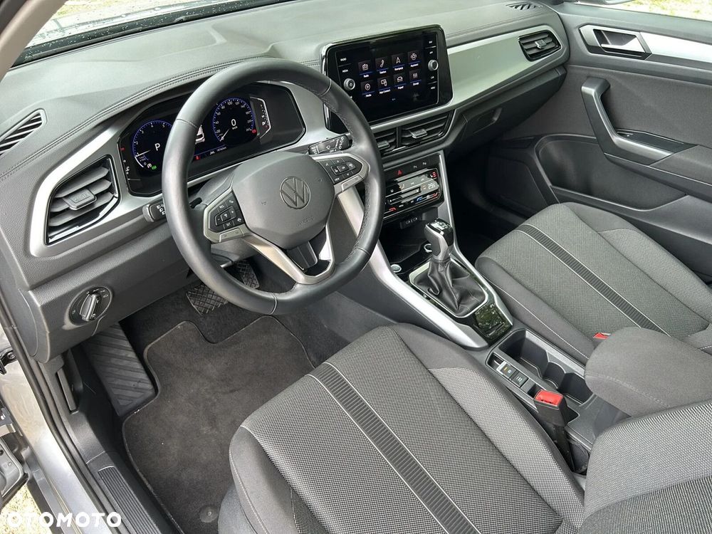 Volkswagen T-Roc - 34