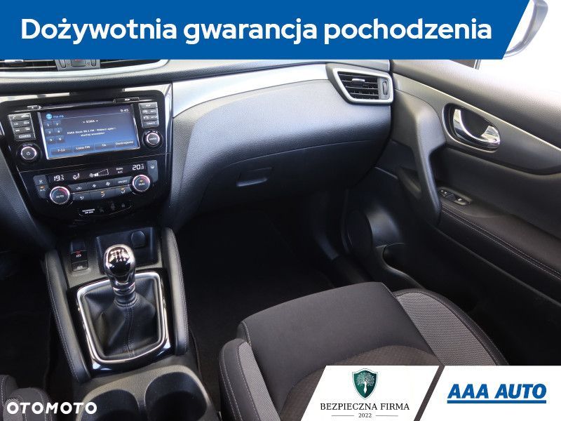 Nissan Qashqai - 10