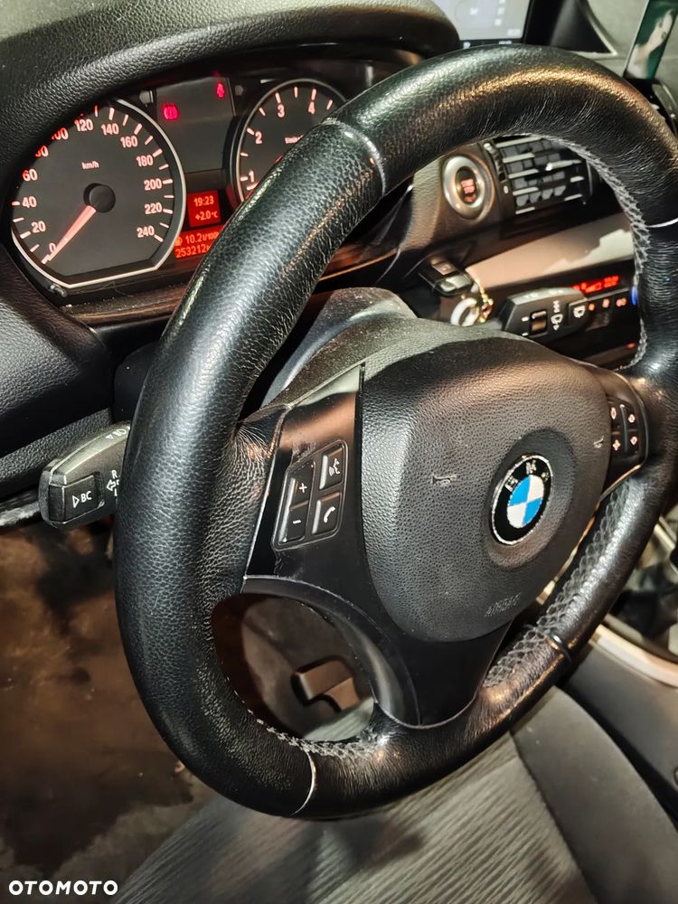BMW Seria 1 - 29