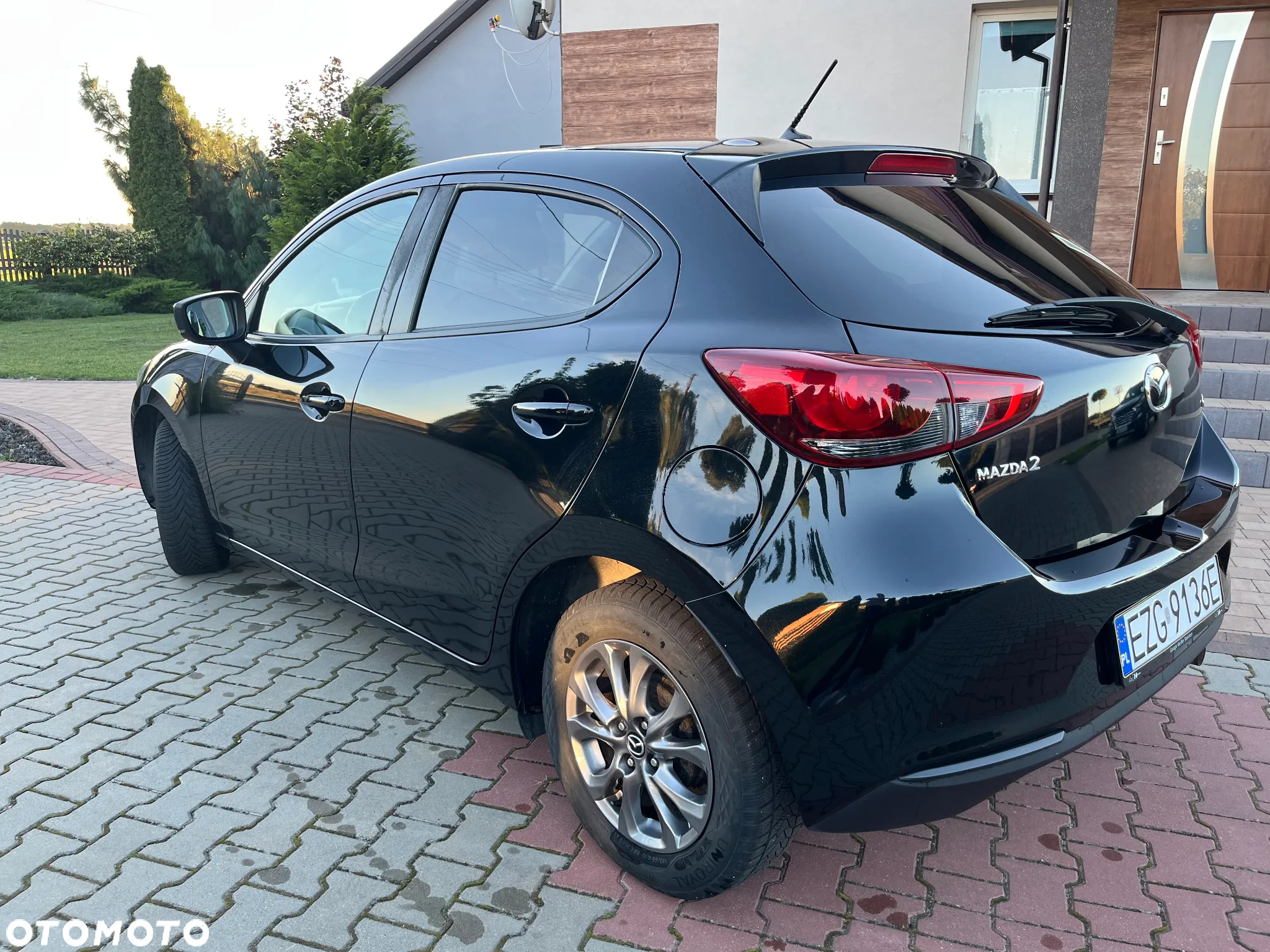 Mazda 2 - 7