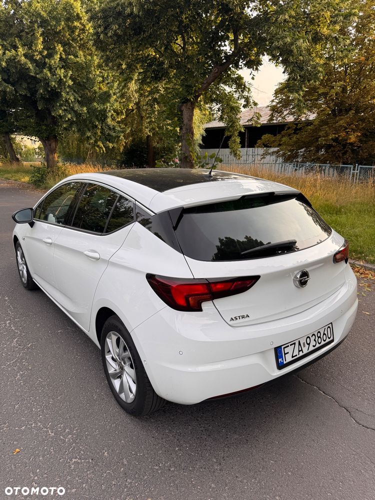 Opel Astra 1.2 T Edition S&S - 5