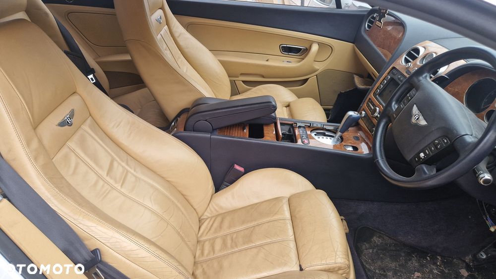 Bentley Continental GT - 4