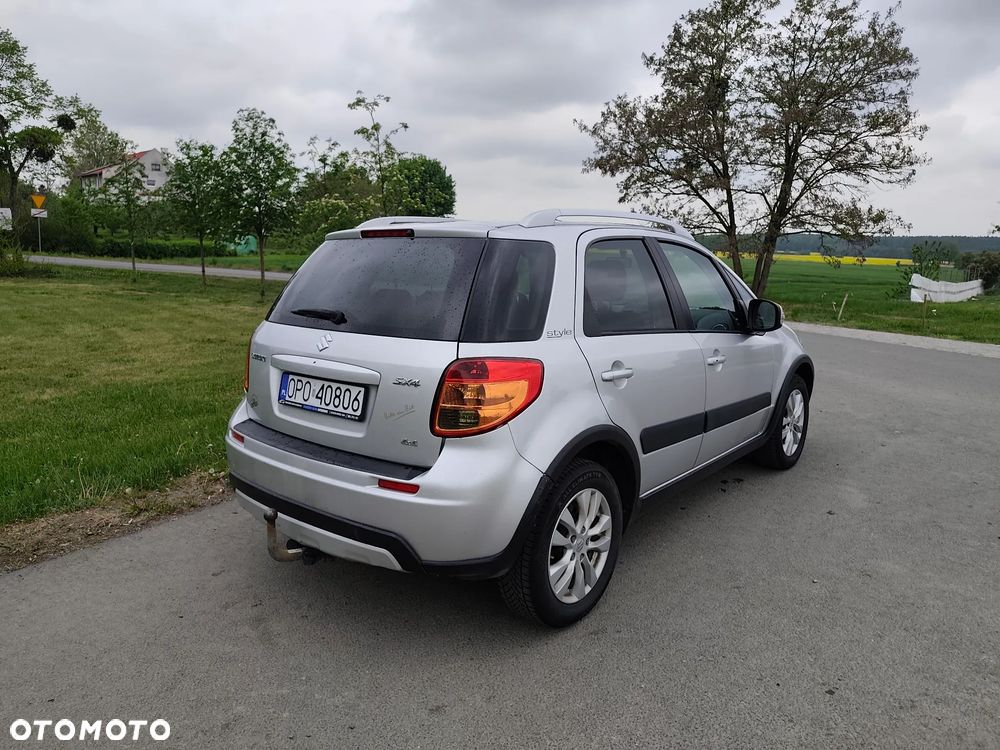 Suzuki SX4 1.6 Comfort Plus 4WD - 3