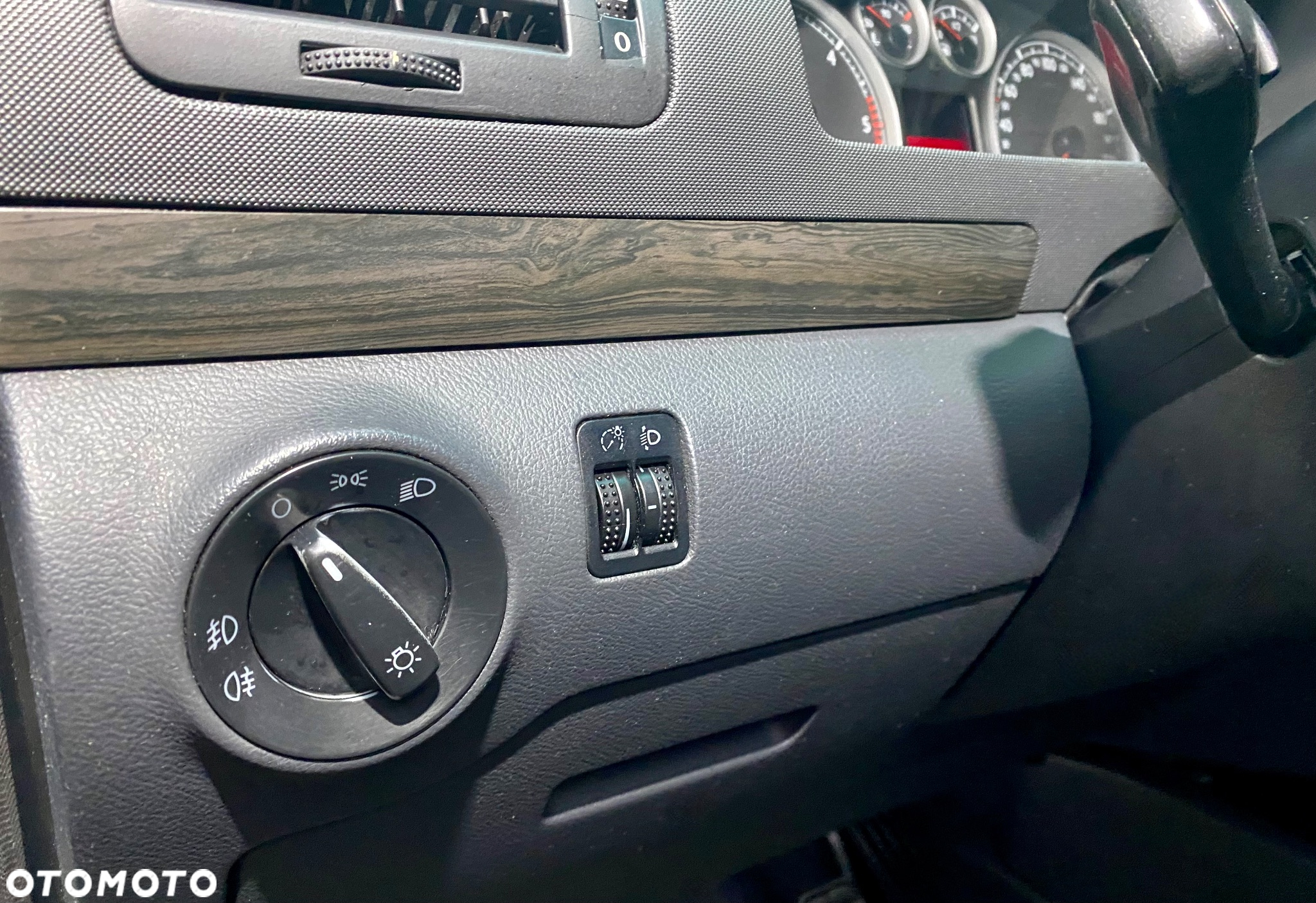 Seat Alhambra 1.9 TDI Signo - 32
