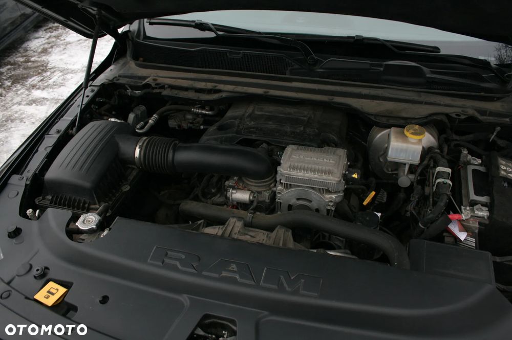 RAM 1500 5.7 Quad Cab Laramie - 26