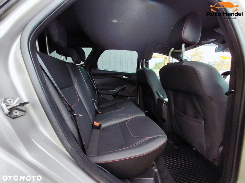Ford Focus - 41
