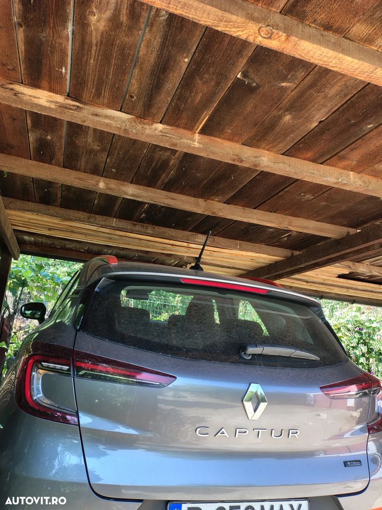 Renault Captur - 3