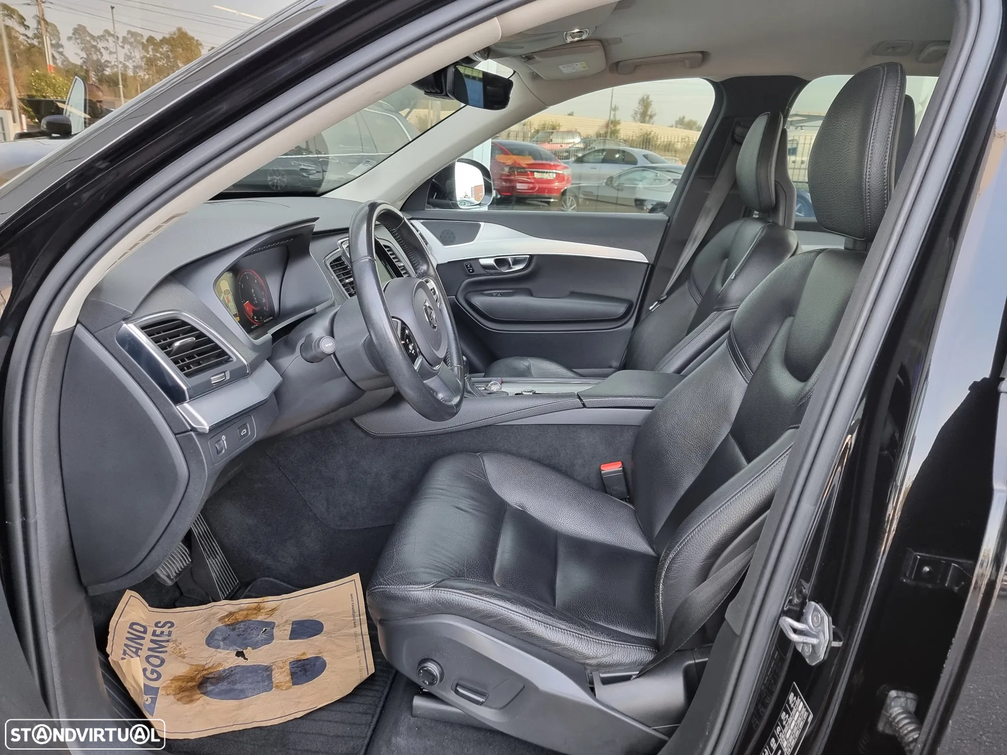 Volvo XC 90 2.0 D4 Momentum - 8