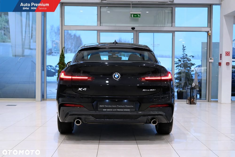 BMW X4 - 18