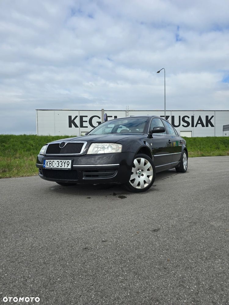 Skoda Superb 2.8 V6 Automatik Elegance - 22