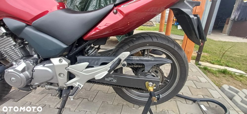 Honda CBF - 7