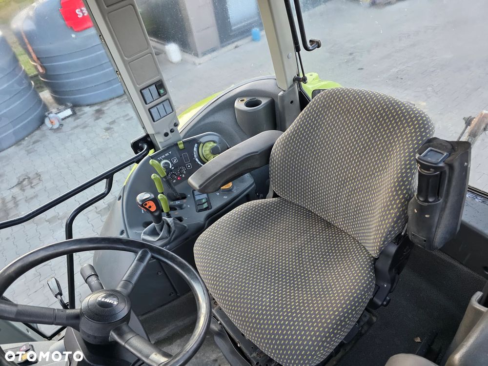 Claas Arion 620C - 5