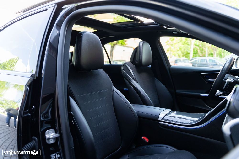 Mercedes-Benz C 220 d 9G-TRONIC AMG Line - 36