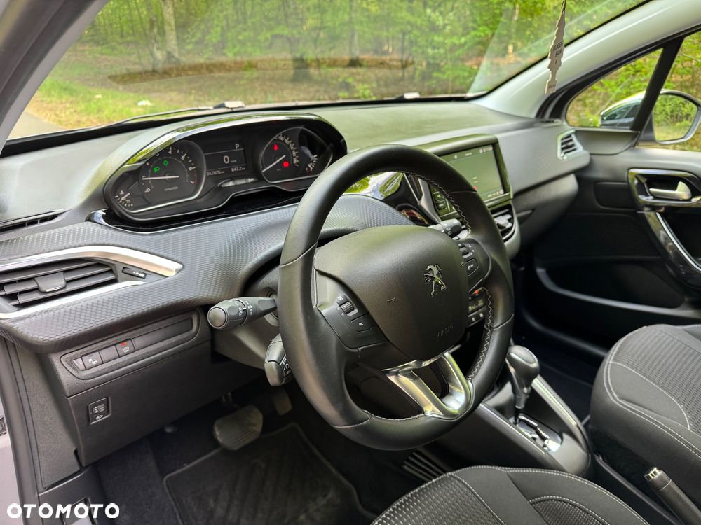 Peugeot 208 PureTech 110 Stop & Start EAT6 Tech Edition - 18