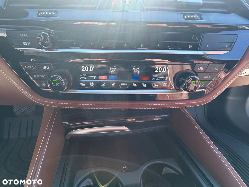 BMW Seria 5 540d xDrive - 30