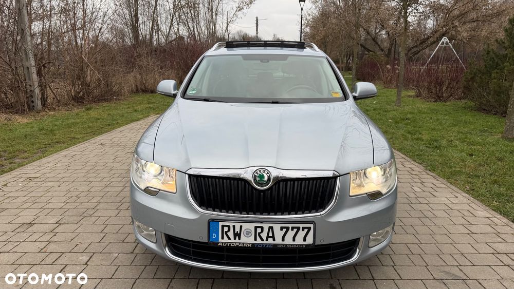 Skoda Superb 2.0 TDI DSG Ambition - 18