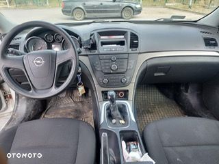 Opel Insignia 1.8 Cosmo - 8