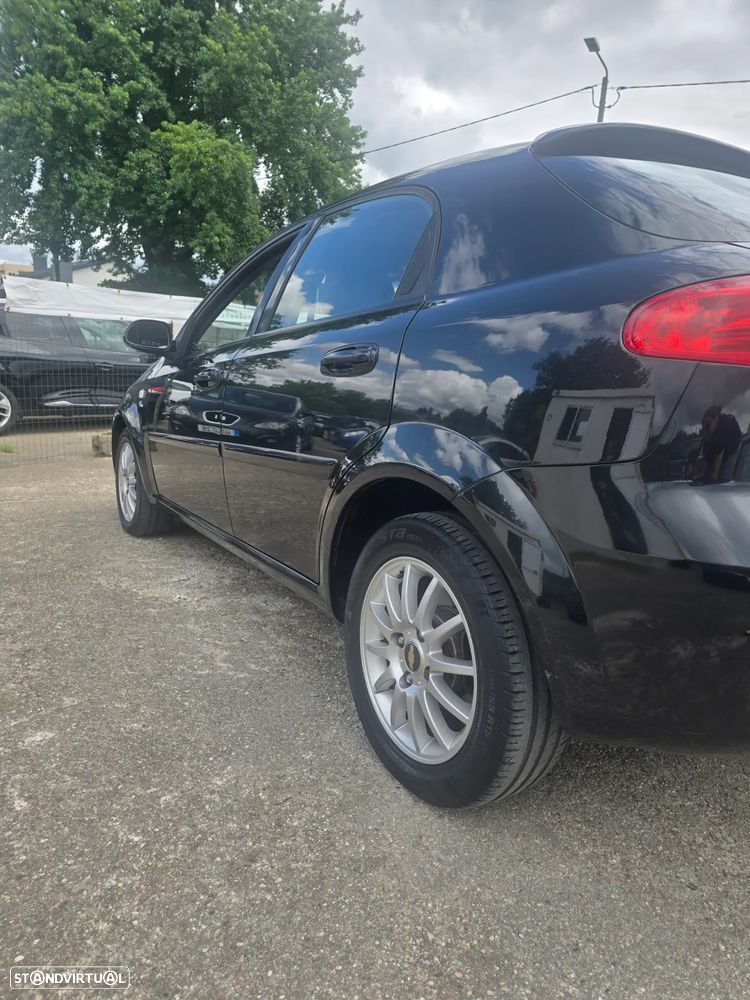 Chevrolet Lacetti 1.4 SE - 4